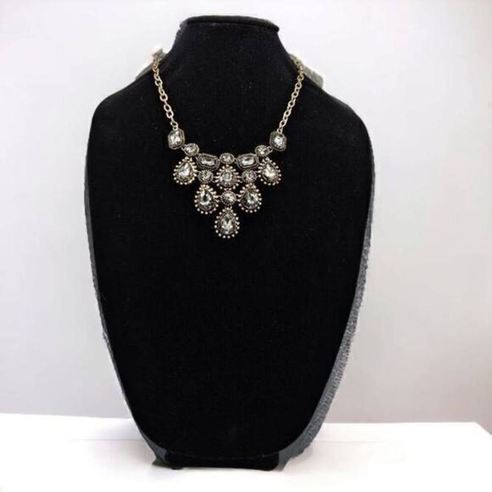 Gold Tone Charcoal Gray Rhinestone Chunky Bib Statement‎ Chain Necklace
